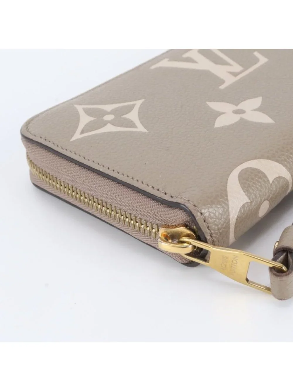 Louis Vuitton Monogram Empreinte Zippy Wallet Leather